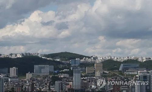 부산·울산·경남 흐리고 가끔 비…낮 기온 22∼26도