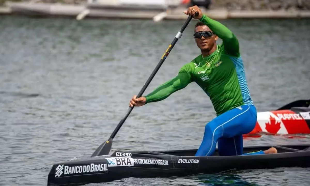 Isaquias Queiroz vence bateria e avança para a semifinal dos 1000m no Mundial