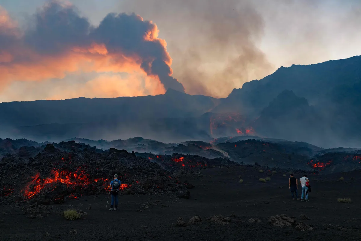 Muere un turista estadounidense tras ser alcanzado por un rayo cuando escalaba el Etna