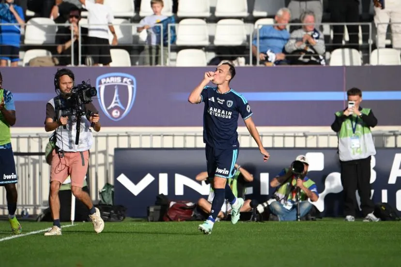 Le joli but de Pablo Pagis (Paris FC) face à Strasbourg en vidéo