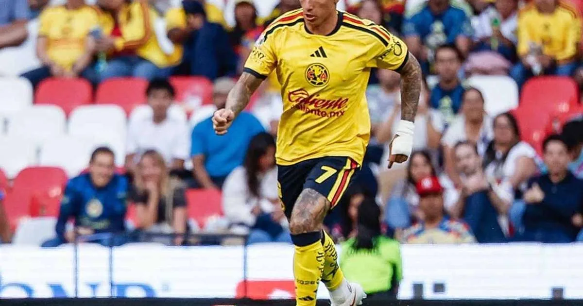 Vasco vê Brian Rodríguez distante e mira Arthur Chaves para a zaga