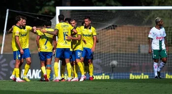 Arouca vence Marítimo com reviravolta