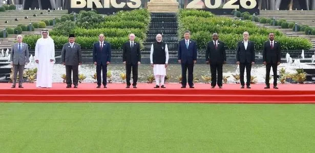 Lula se ausenta, mas 'Brics maior' volta a ser tábua de salvação