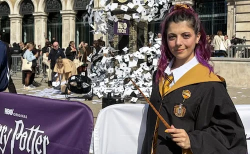 "Harry Potter" revive la magia en Londres: fans celebran el regreso a Hogwarts antes del estreno de la nueva serie
