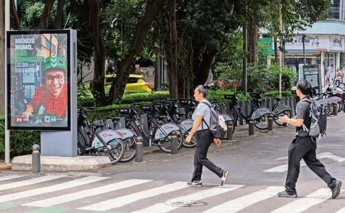Instalación de más MUPIs por ampliación de Ecobici saturará paisaje, alertan