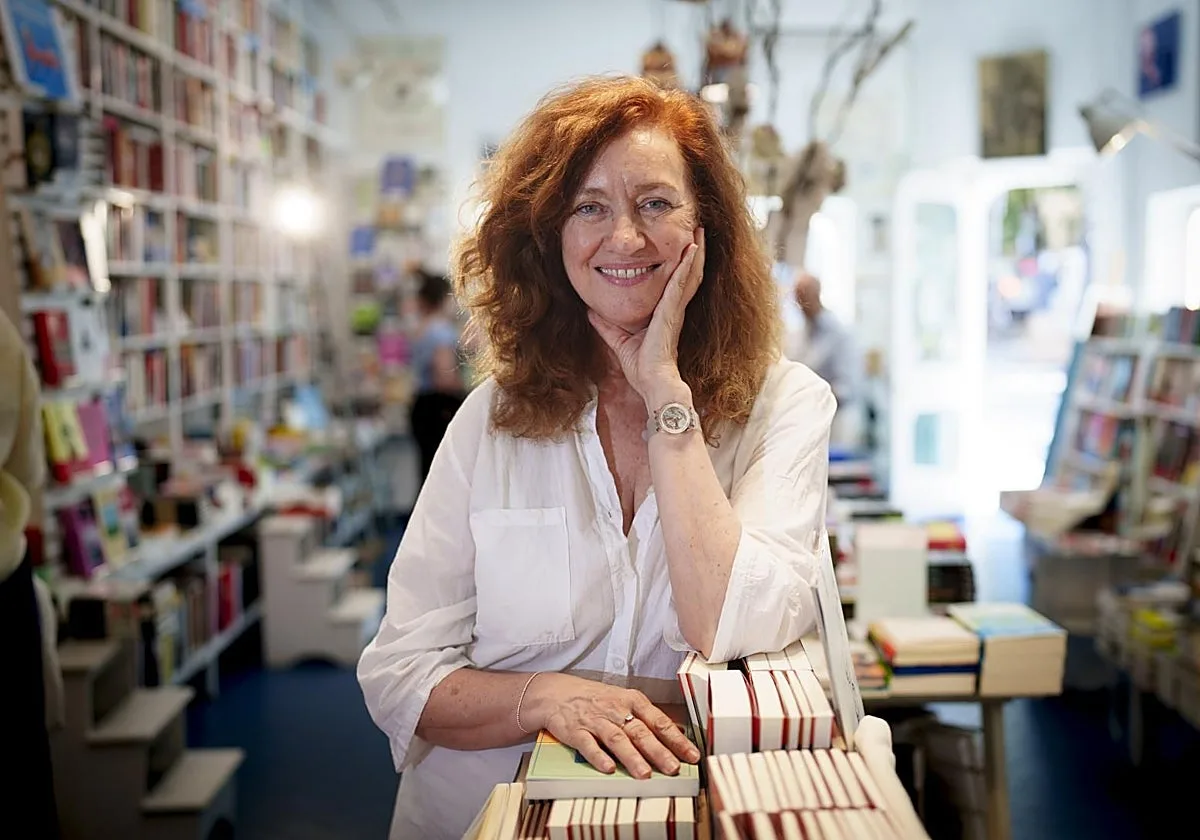 Lola Larumbe: «La librería es un lugar muy frágil, pero la Alberti tiene espíritu de resistencia»