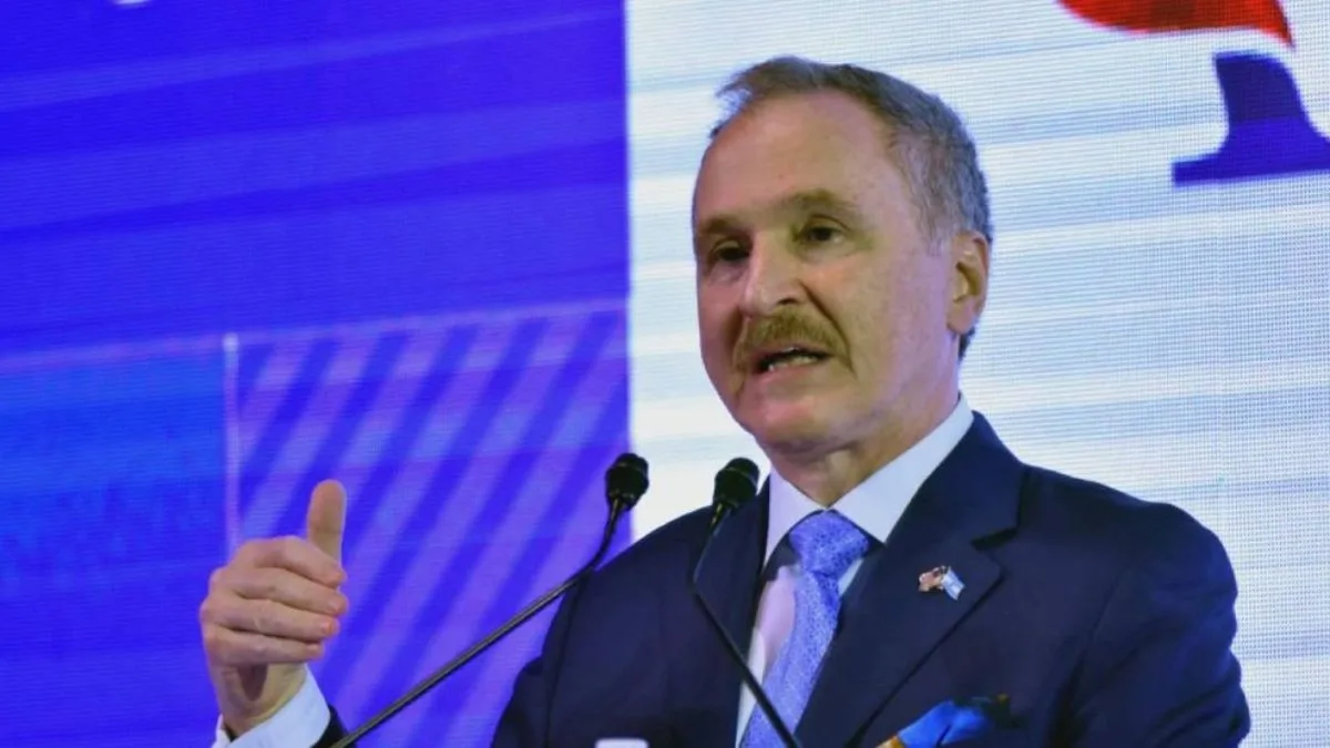 El embajador Peter Lamelas fijó la postura de EEUU sobre Malvinas y prometió agilizar visas para argentinos antes de su salida