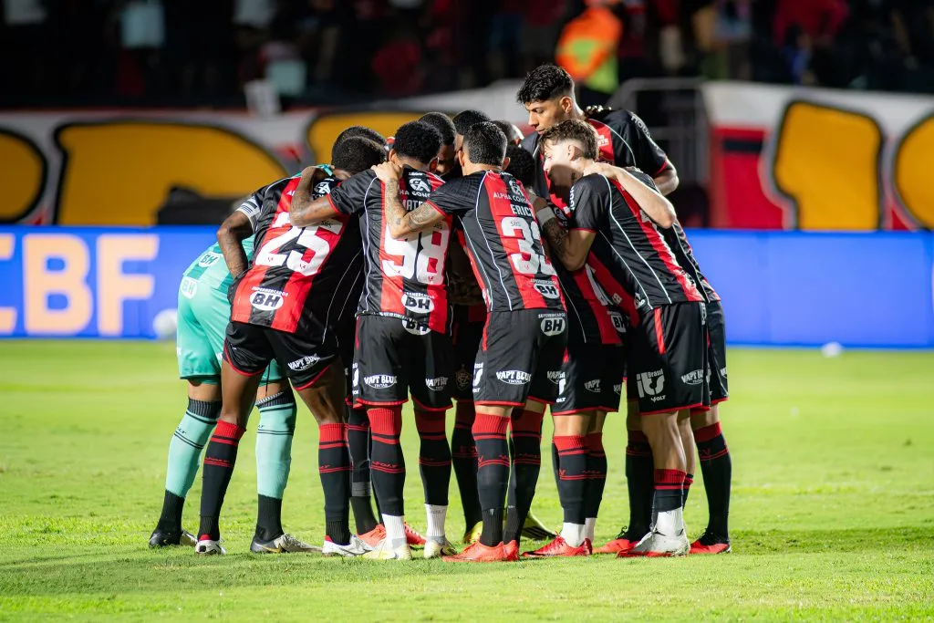 Vitória acerta contratação de atacante do Bragantino