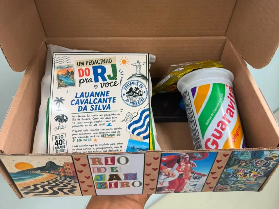 “Me leva também”: professor transforma viagem ao Rio em presente para alunos