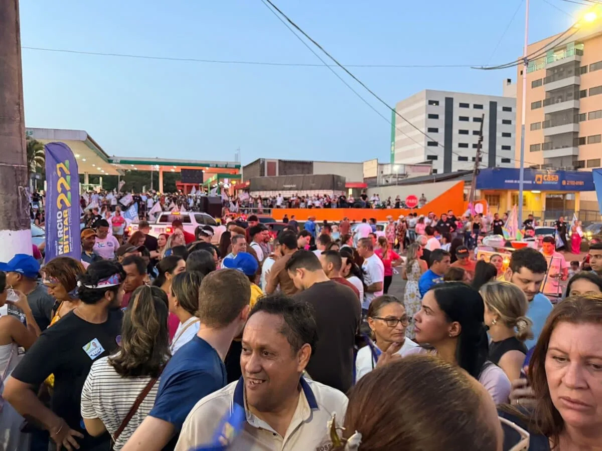 Inauguração do comitê central de Mailza e Jéssica reúne multidão de apoiadores em Rio Branco