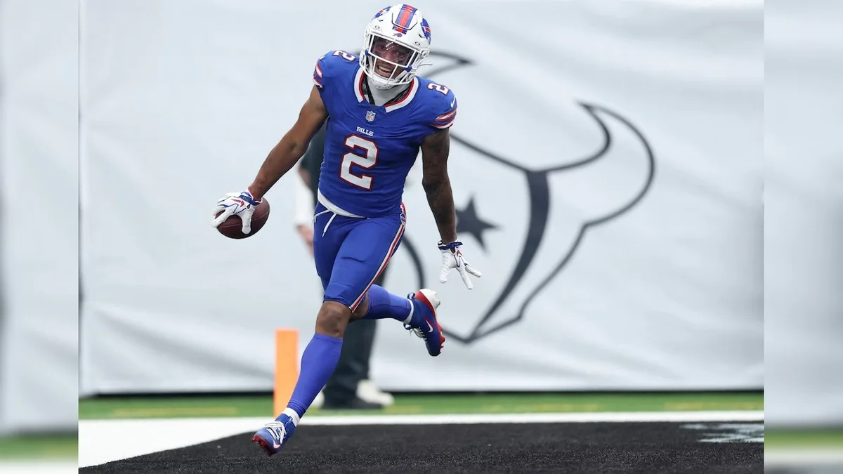 Could DJ Moore’s Injury Leave Josh Allen And Buffalo Bills Facing A Major Problem?