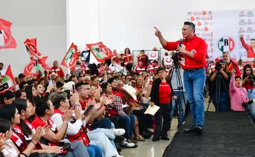 PRI va por coalición en Chihuahua; "no podemos permitir que Morena le vengan a quitar la paz", dice Alito Moreno