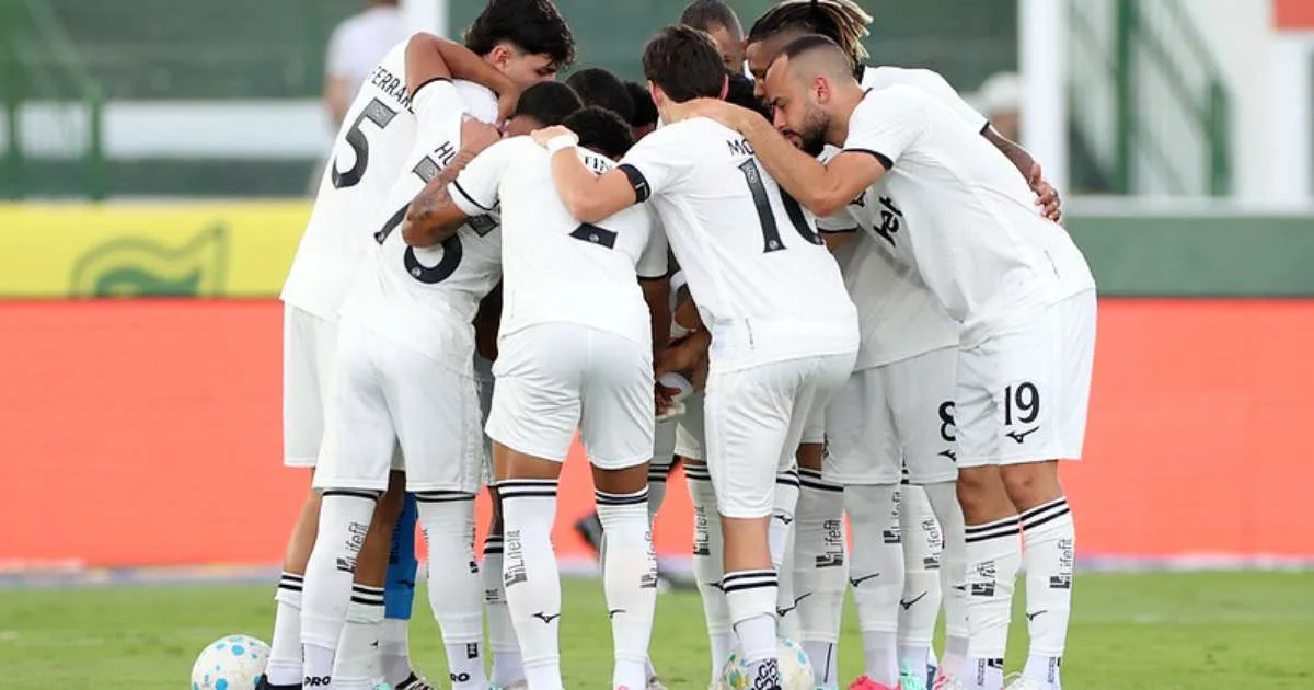 Volante do Botafogo se apresenta à Seleção Brasileira