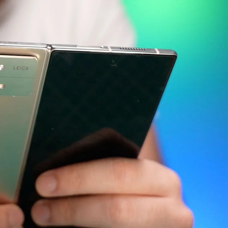Actualité : Xiaomi préparerait un nouveau smartphone pliant pour attaquer Samsung et Apple sur leur terrain