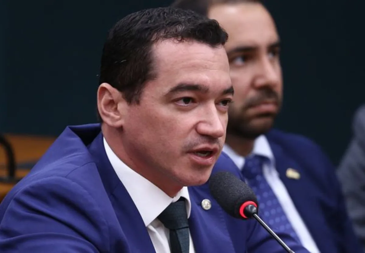 Alexandre Guimarães, candidato ao Senado, declara R$ 2,6 milhões em bens ao TSE