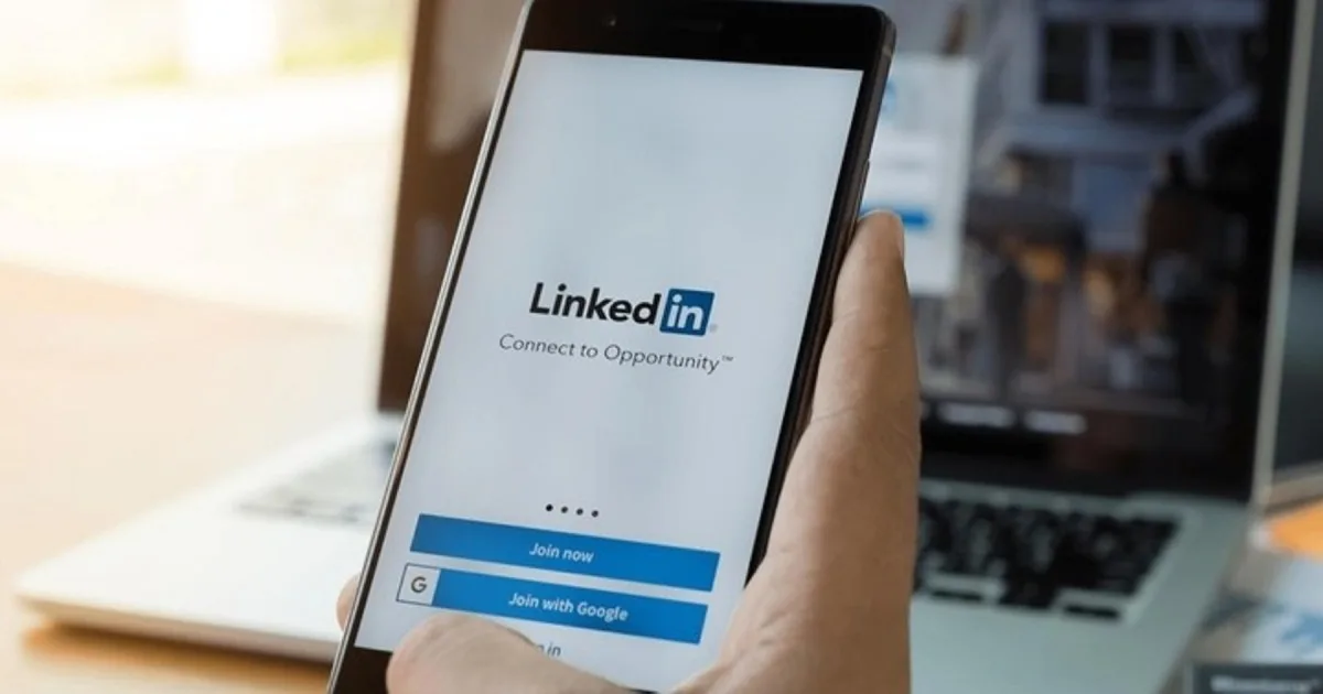 LinkedIn, el inesperado nuevo territorio para encontrar pareja