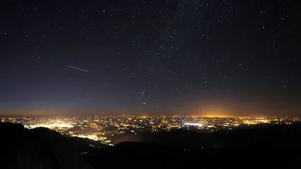 Extinction des lumières, balade nocturne… Comment participer au "Jour de la nuit" ce samedi pour lutter contre la pollution lumineuse ?