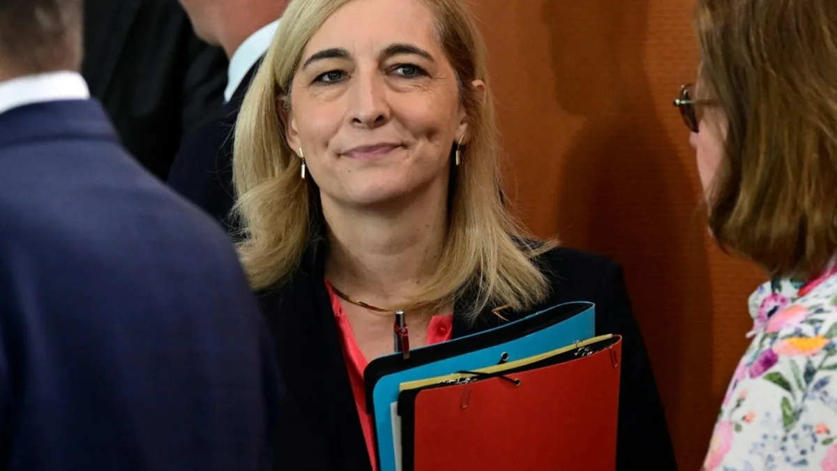 Warken schließt Kanzlertausch nach Ost-Wahlen aus