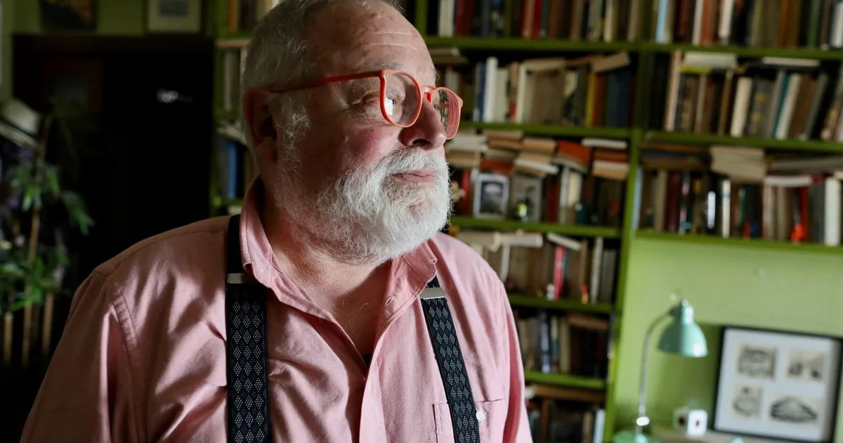 Fernando Savater, filósofo español: "La libertad es decidir, pero también no lo olvides: darte cuenta de que estás decidiendo"