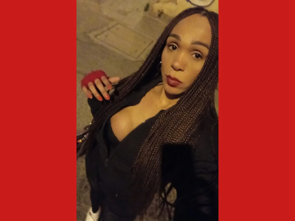Mulher trans acreana morre após infarto na Espanha e família tenta trazer corpo para o Brasil