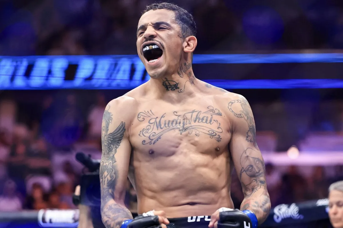 Карлос Пратес намекнул, что хочет подраться с Махачевым на турнире UFC 334 в Нью-Йорке