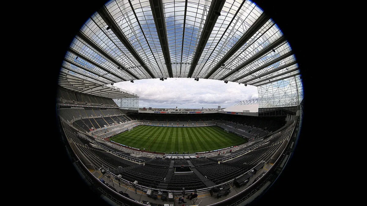 Ewan Ireland: de "melhor jogador" da academia do Newcastle à prisão perpétua por homicídio com chave de fendas