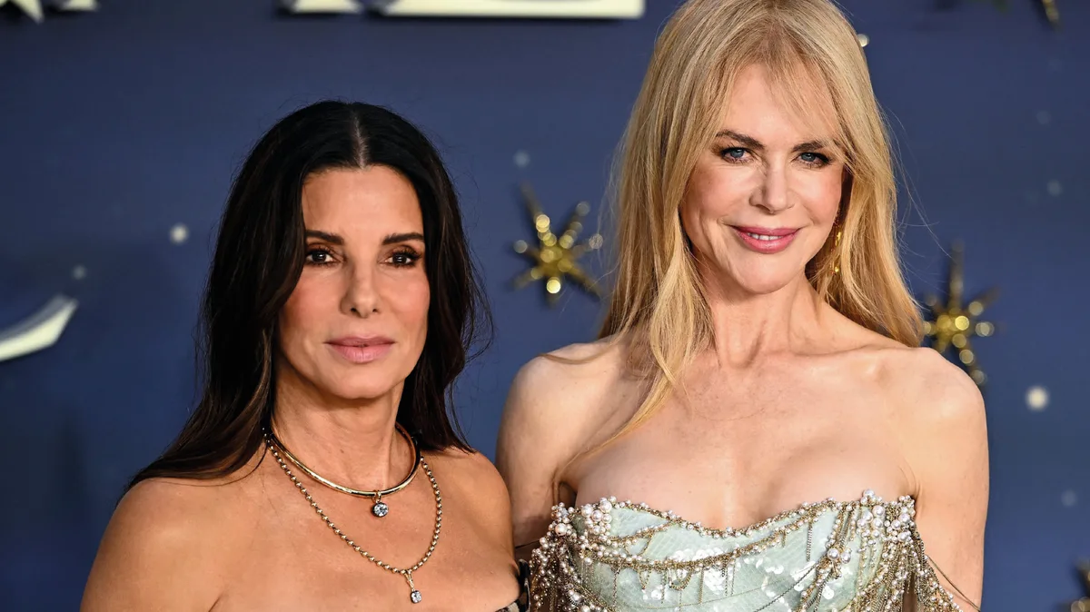 Nicole Kidman y Sandra Bullock se visten de Chanel y Givenchy para compartir alfombra roja en Londres