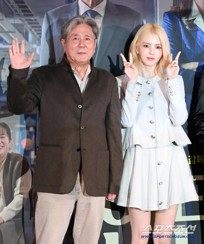 최민식X한소희 '인턴', 개봉 첫주 '오디세이' 꺾고 흥행 1위