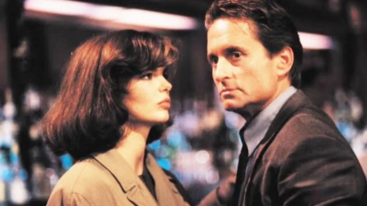 Il y a 34 ans, elle était la psychologue de Basic Instinct : qu'est devenue l'actrice Jeanne Tripplehorn ?