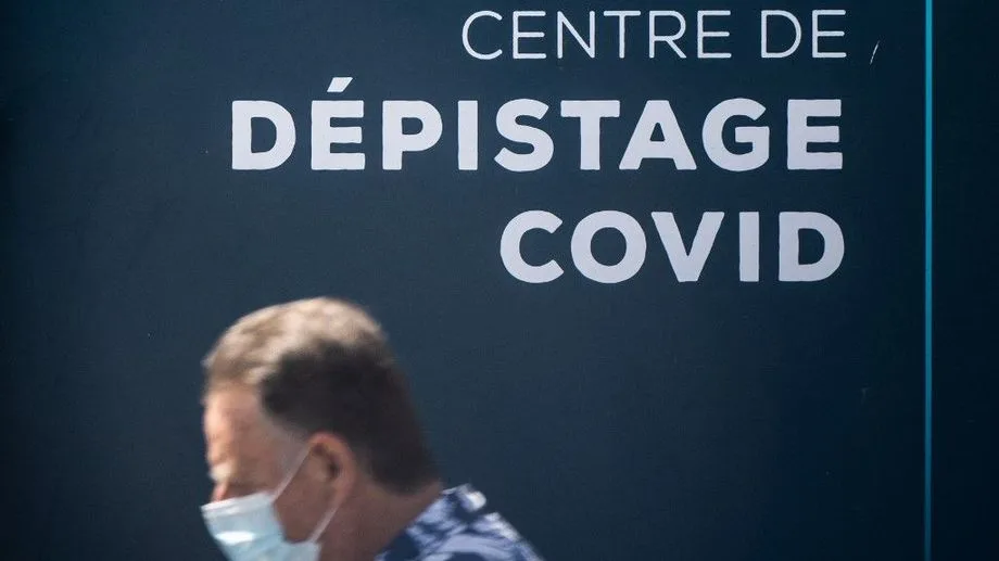 Covid-19 : légère augmentation du nombre de cas en septembre, les symptômes moins sévères