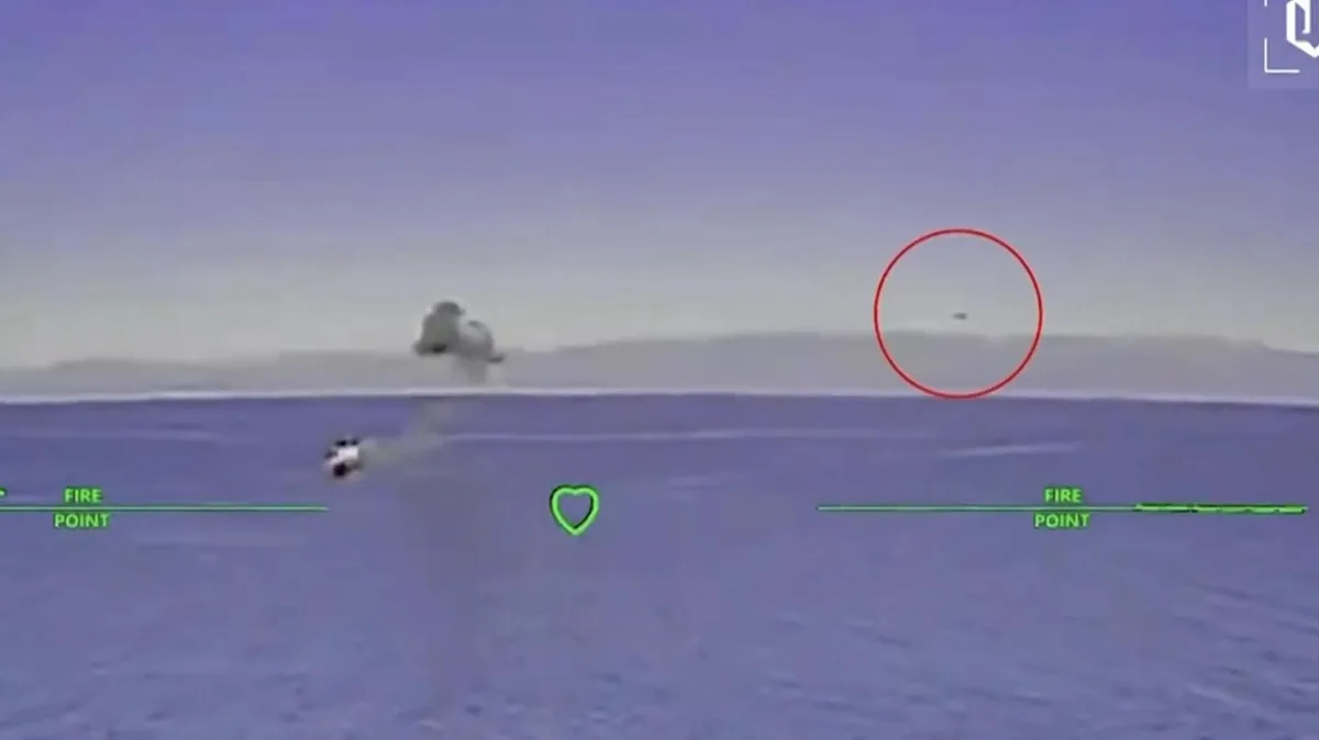Schwarzes Meer: Russischer Helikopter greift ukrainische Drohne an – aber trifft eigenen Tanker