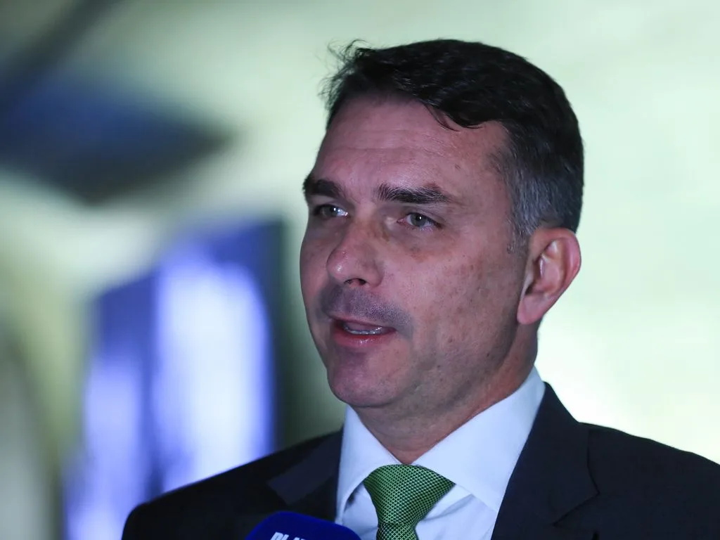 Vitória de Flávio Bolsonaro ameaça o cinema brasileiro, alerta Variety