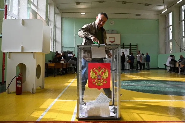 Com 95% das urnas apuradas, partido de Putin lidera eleição parlamentar na Rússia