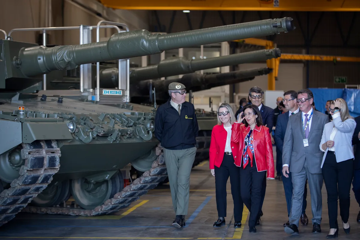 España acelera el gasto en defensa y concentra las grandes adjudicaciones en pocas empresas