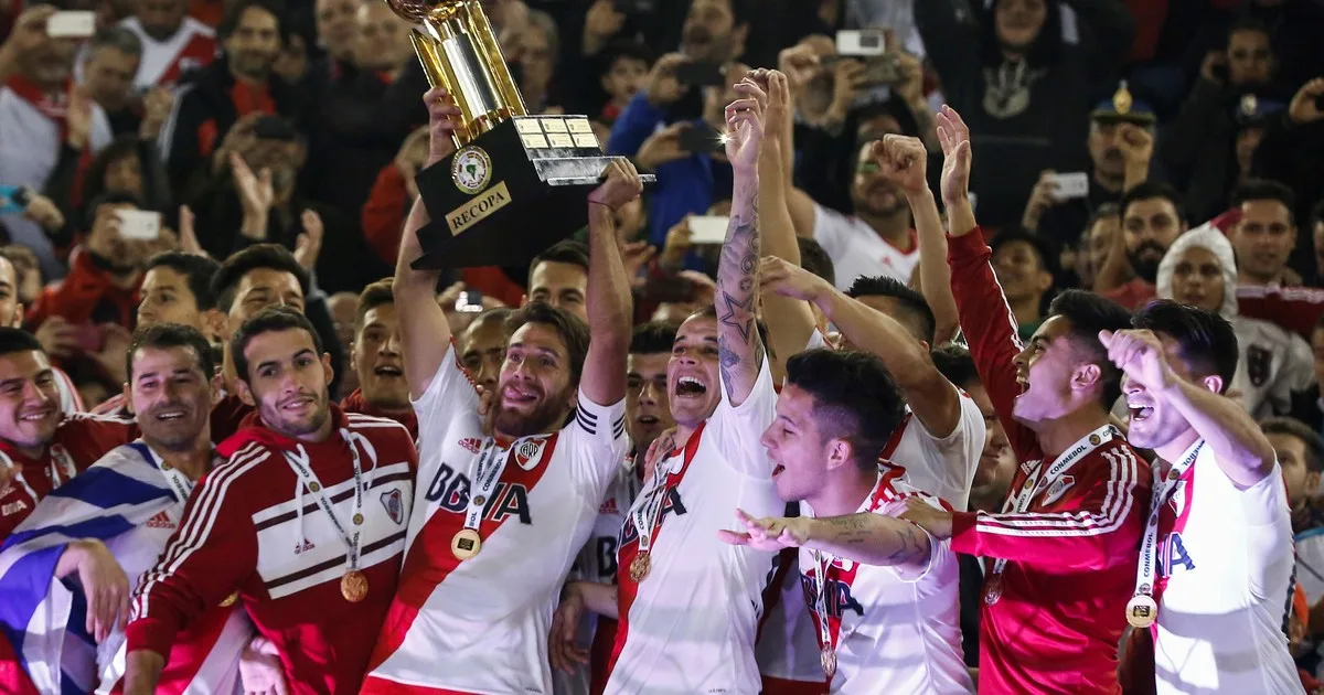 La Sudamericana revive una final tras 10 años: River e Independiente Santa Fe, por un lugar en cuartos
