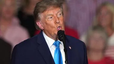Trump: "Ukraine braucht neuen Präsidenten"