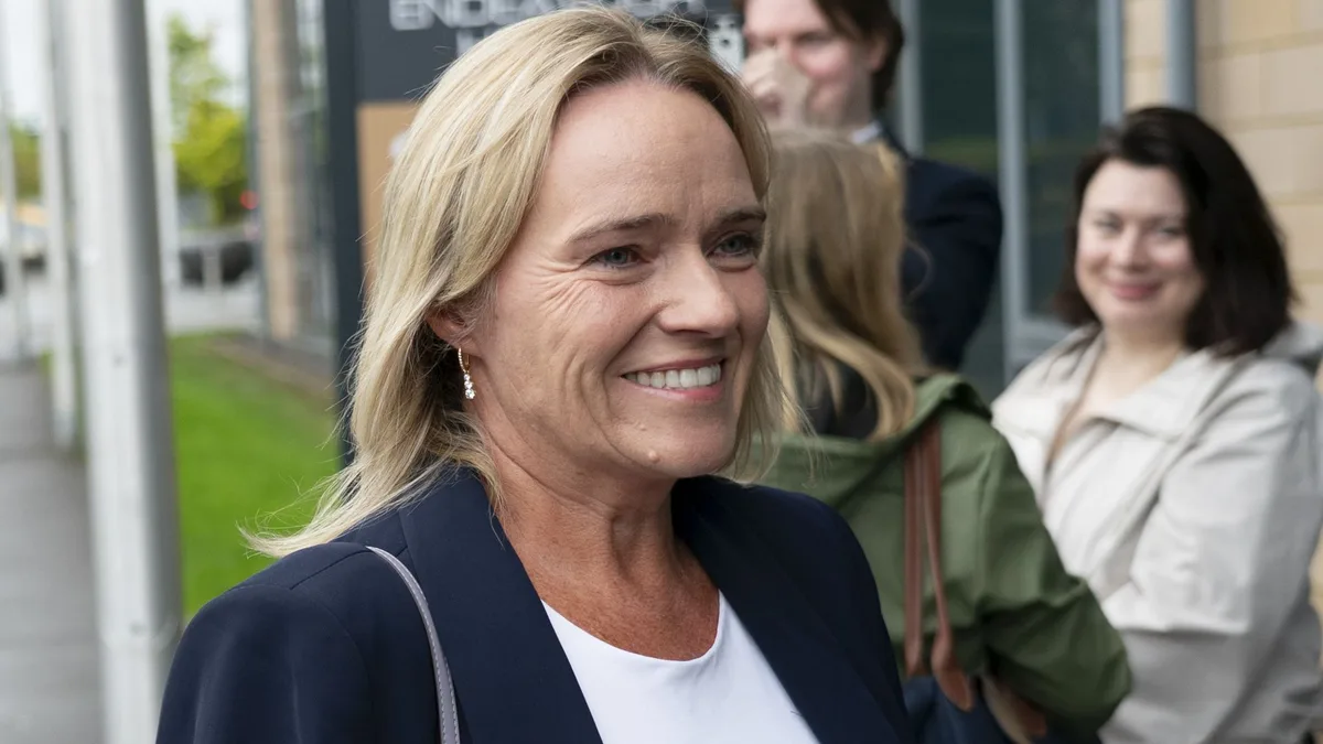 Trans row nurse takes nursing union to employment tribunal