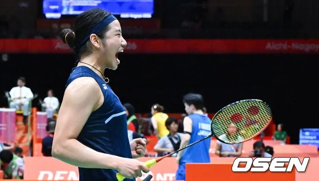 [속보] 접전 끝에 안세영에 무너졌다…인도 10대 유망주 상대로 안세영 21-15, 1게임 승리, 덴마크오픈 4강 보인다