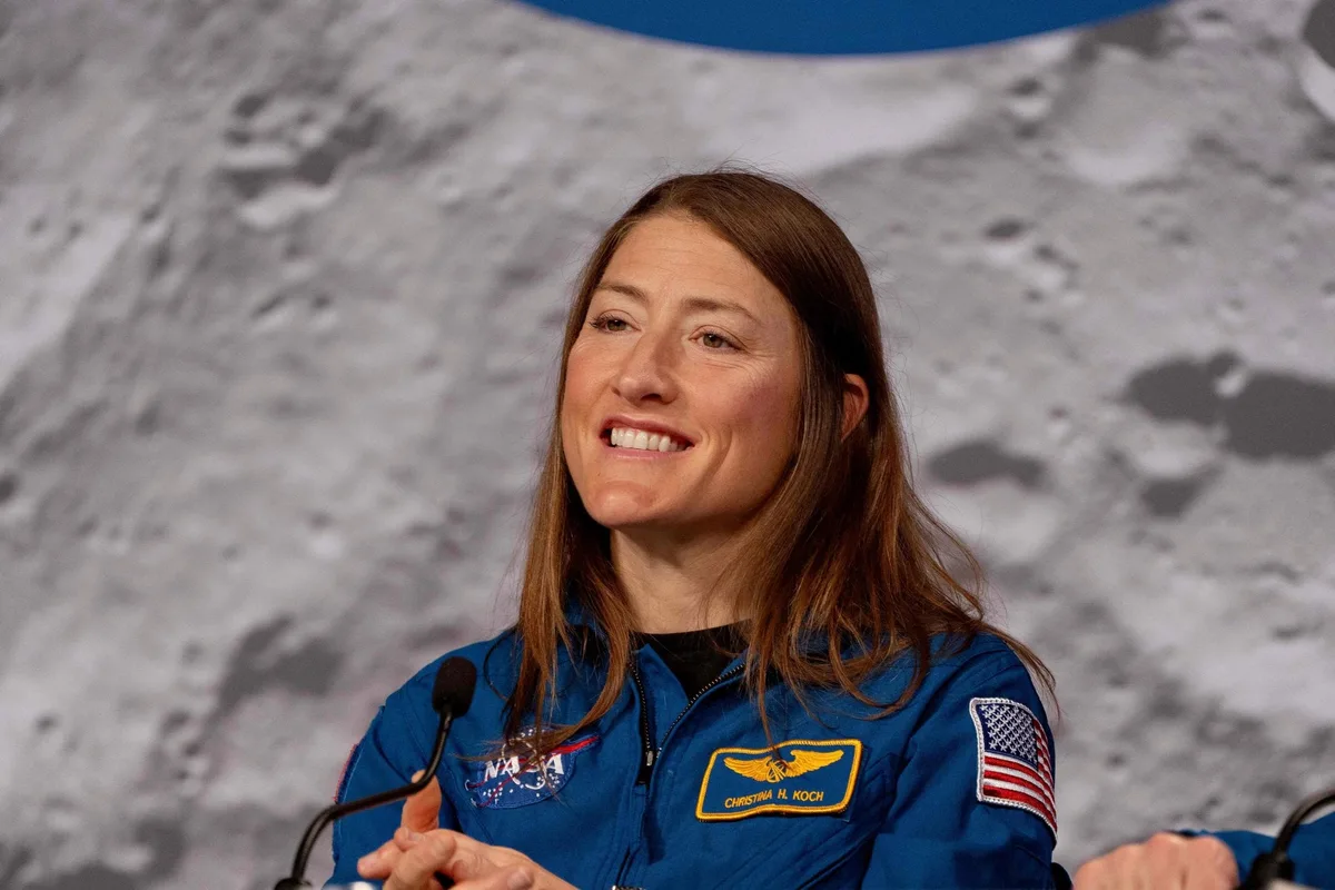 Christina Koch, astronauta del Artemis II: “Para explorar el universo y otros planetas, primero debemos entender cómo cuidar el nuestro” - Clone