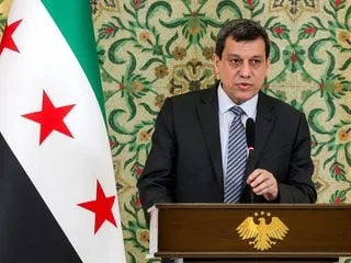 Syrie : Le chef des forces kurdes annonce leur dissolution