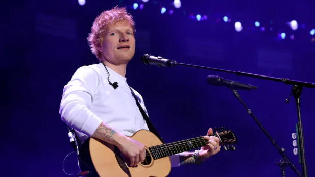 Ed Sheeran muda planos para próximo show após perder artistas de abertura da turnê Ed Sheeran muda planos para próximo show após perder artistas de abertura da turnê