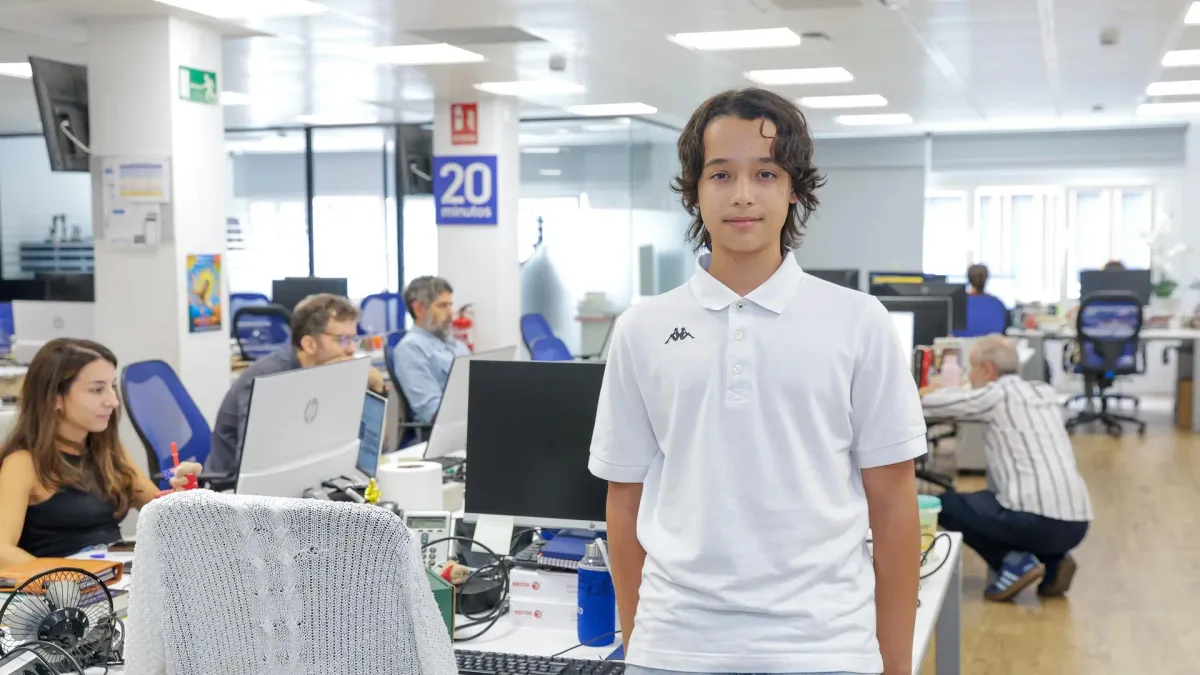 Darius, el estudiante madrileño de 15 años que será 'olímpico' por un videojuego 'antibullying': "Frente al acoso, ¿quién eres?"