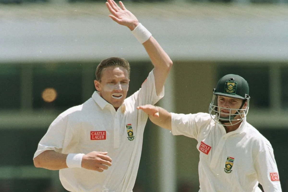 BLAST FROM THE PAST | ‘White Lightning’ snatches 11 wickets as Proteas beat Zimbabwe