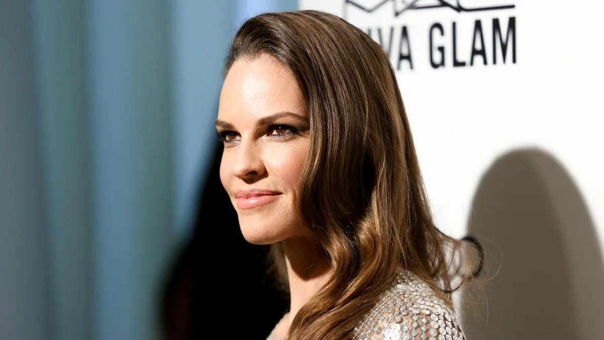 Oscar winner Hilary Swank pregnant at 52