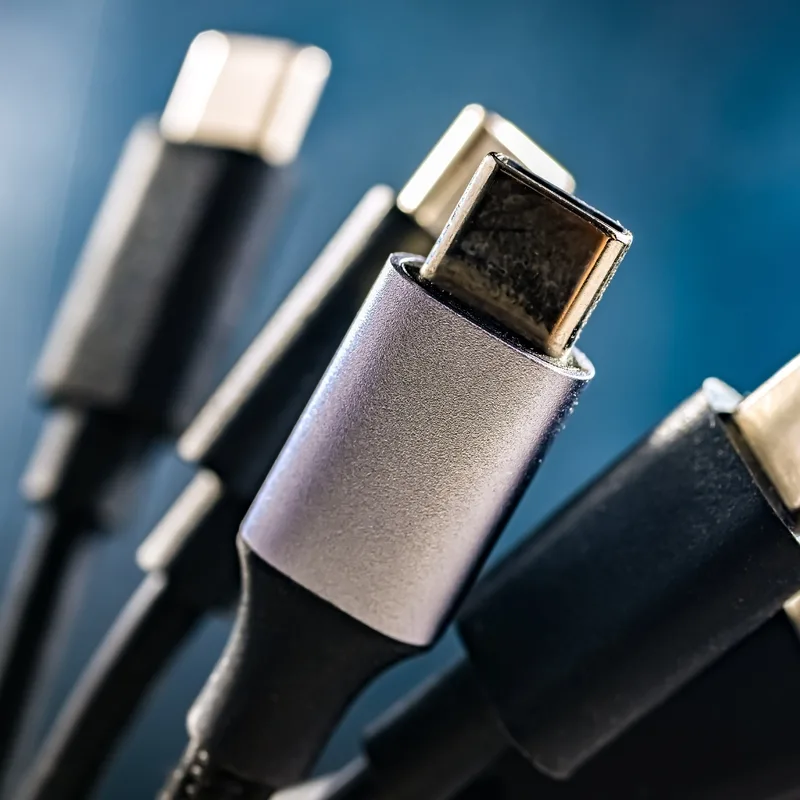 Actualité : Adieu le câble USB-C : on revient sur la face cachée de cette “bonne” nouvelle