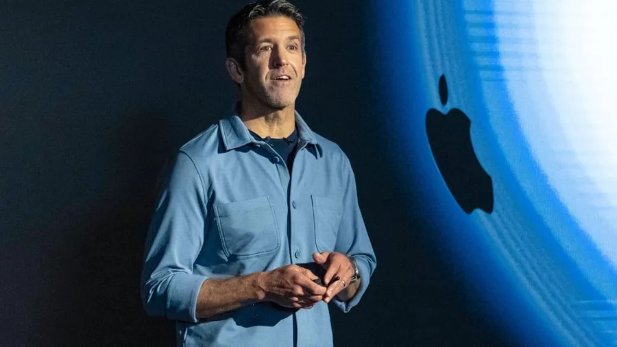 John Ternus: Apples neuer Chef blieb im Großraum sitzen, als das Eckbüro frei wurde