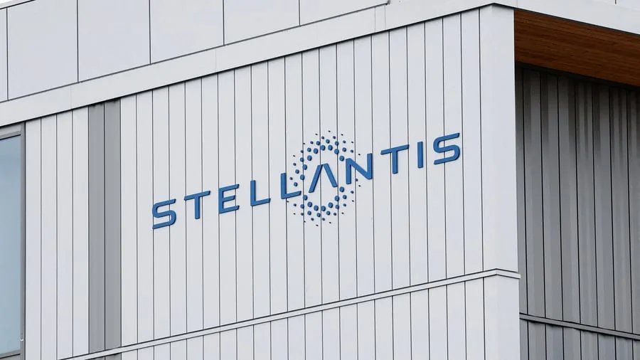 Autoindustrie: Opel-Mutter Stellantis mit leichtem Rückgang bei Verkaufszahlen