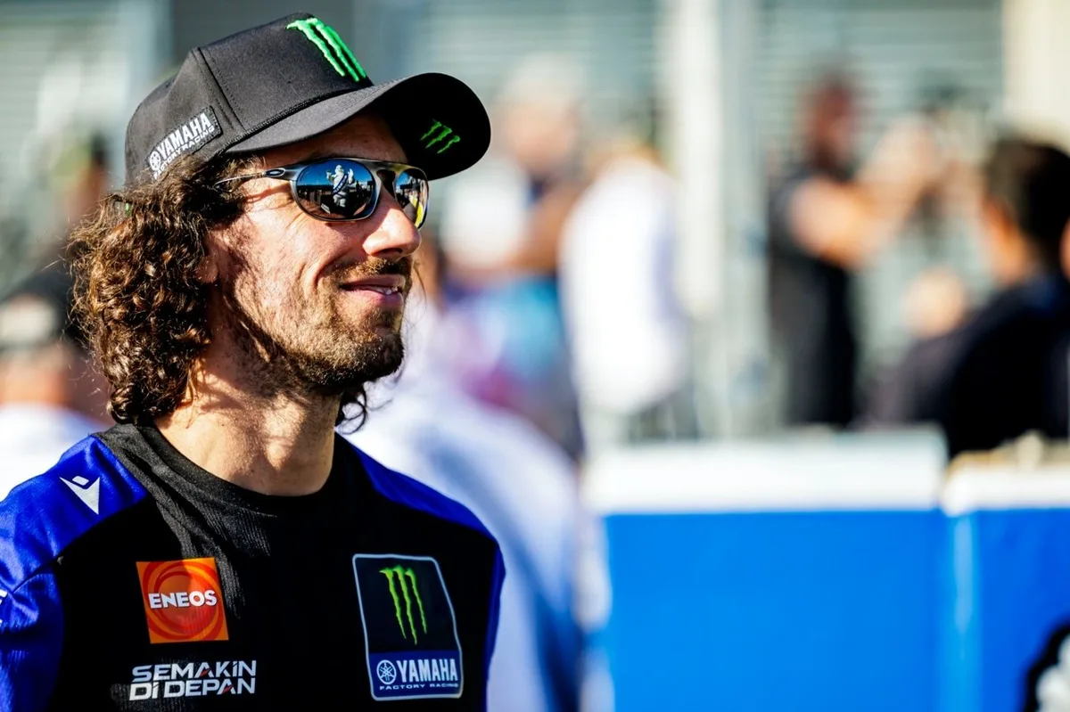 Após saída da MotoGP em 2026, Rins estuda futuro no Dakar ou F3