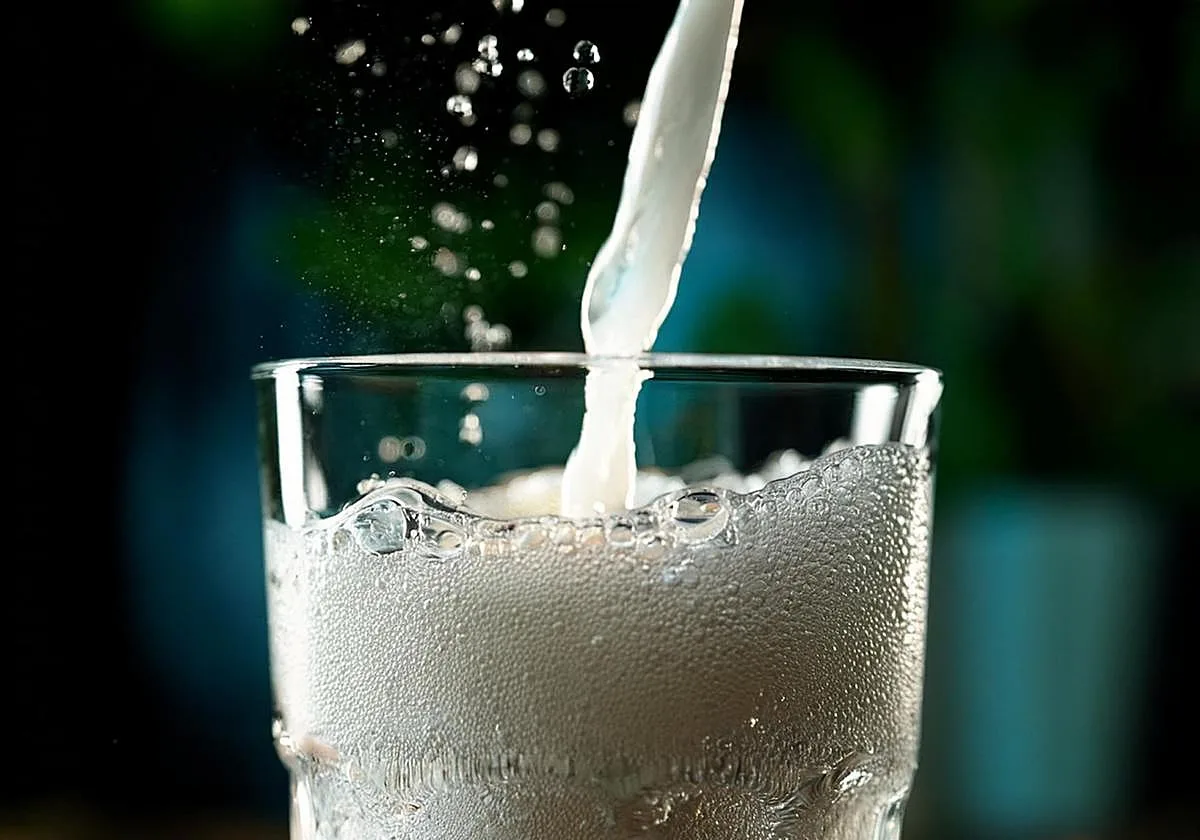 Leche con Sprite: el refresco cremoso asiático que se prepara en menos de un minuto
