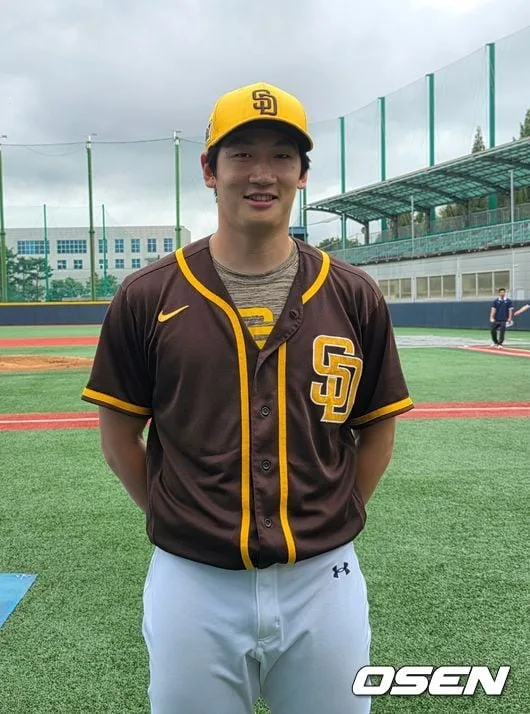 ‘SD 싱글A→美 독립리그’ 3년 도전 끝에 돌아온 24살 내야수, KBO 도전 성공할까 “친구들 활약 배 아파”